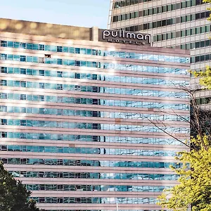 Hotel Pullman Paris La Defense