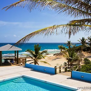 Resort Club ***